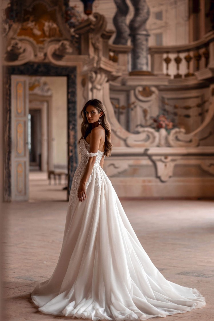Como Breeze by Angeo Bridal