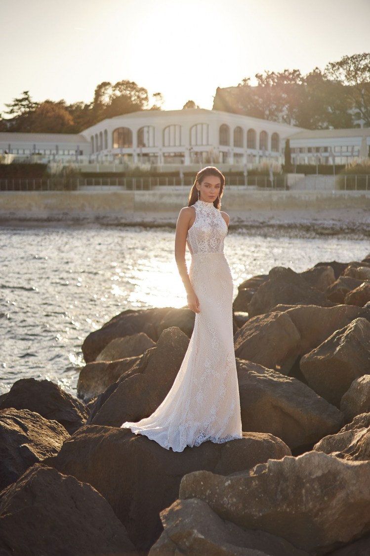 Dress GR022 from the Golden Ray collection by Angeo Bridal