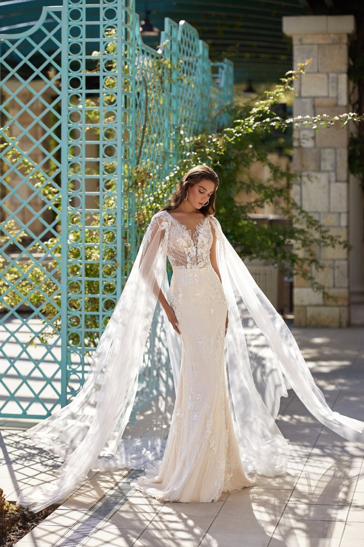 Dress GR023 from the Golden Ray collection by Angeo Bridal