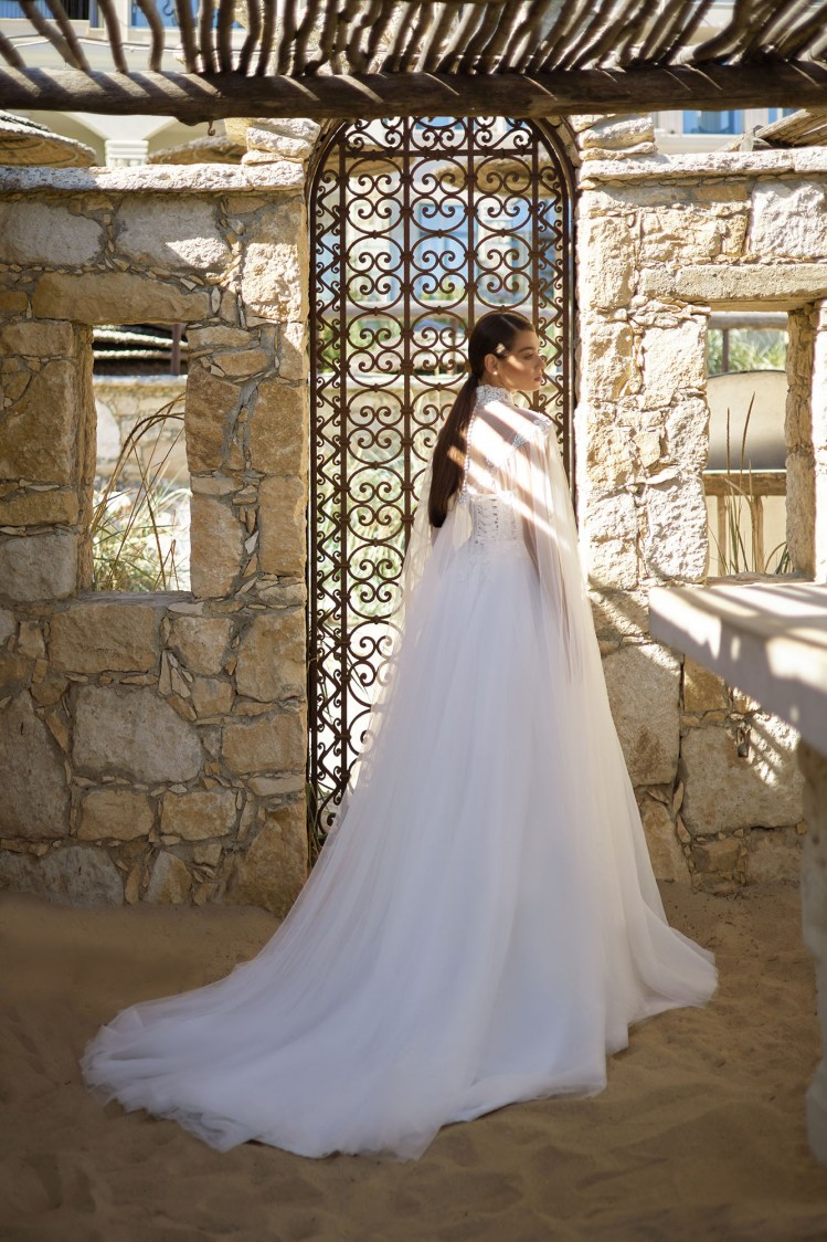 Dress GR031 from the Golden Ray collection by Angeo Bridal