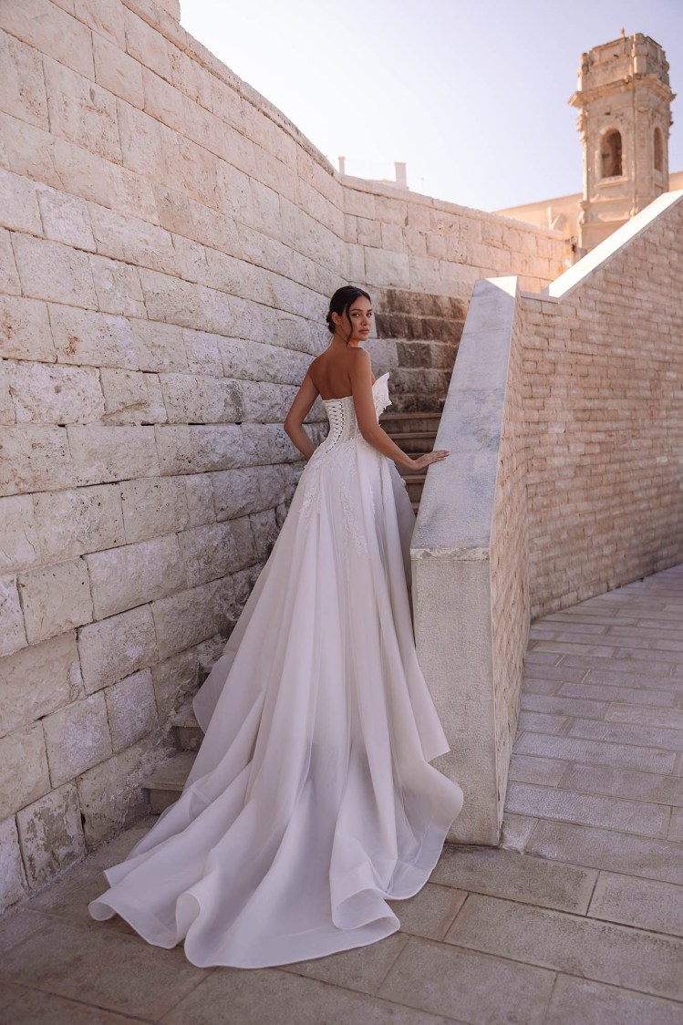 Плаття M270 Lorelei з колекції Monopoli від Angeo Bridal