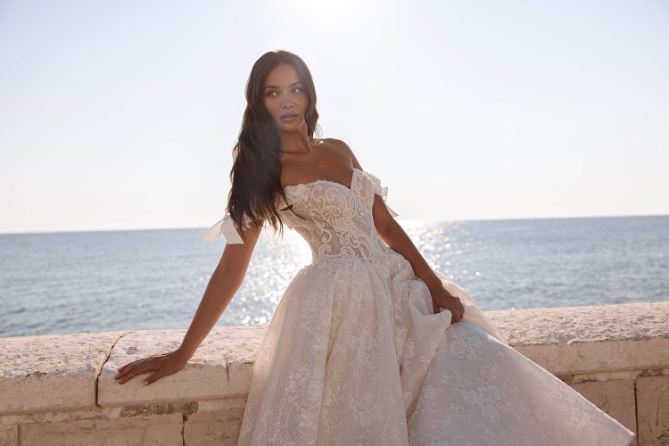 Плаття M272 Bonnie з колекції Monopoli від Angeo Bridal