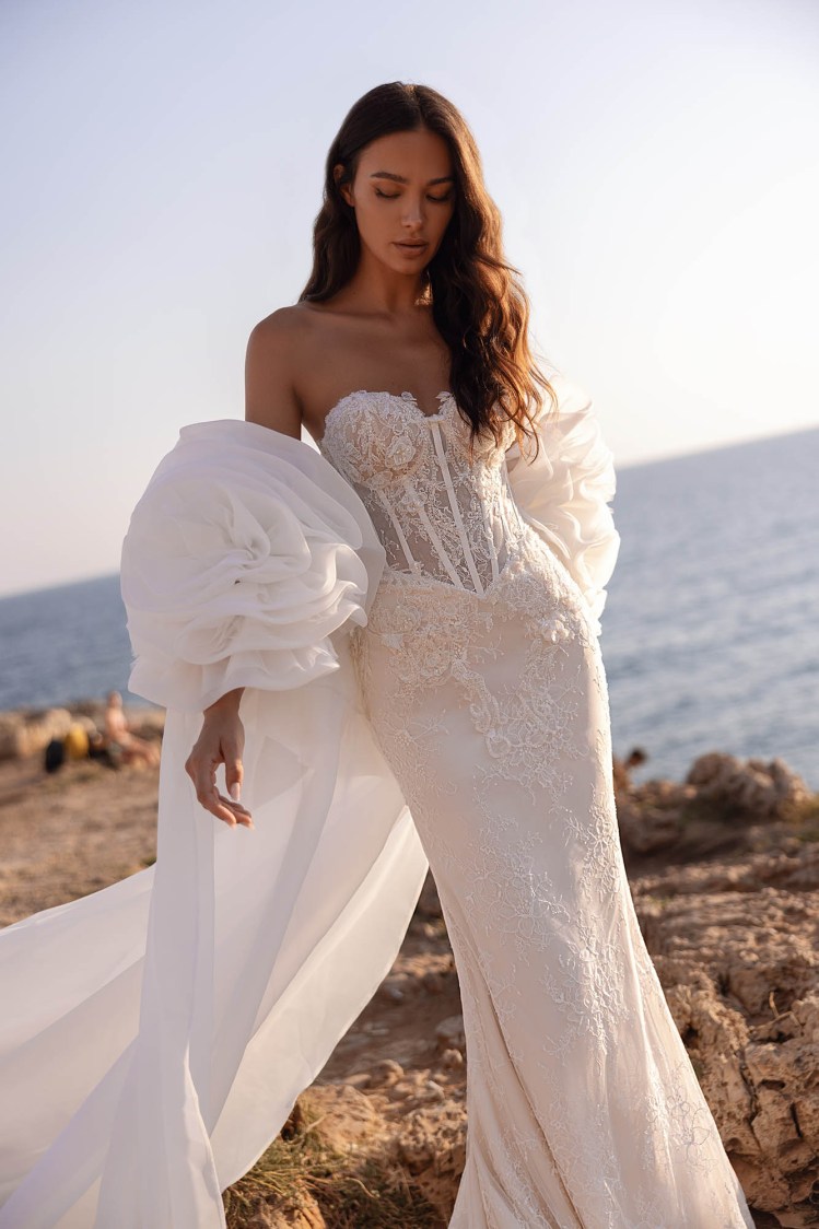 Плаття M274 Lisa з колекції Monopoli від Angeo Bridal