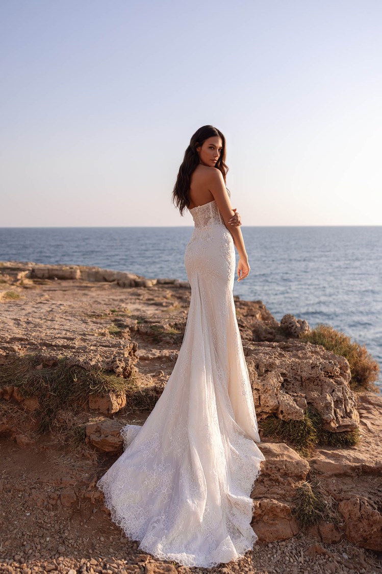 Плаття M274 Lisa з колекції Monopoli від Angeo Bridal