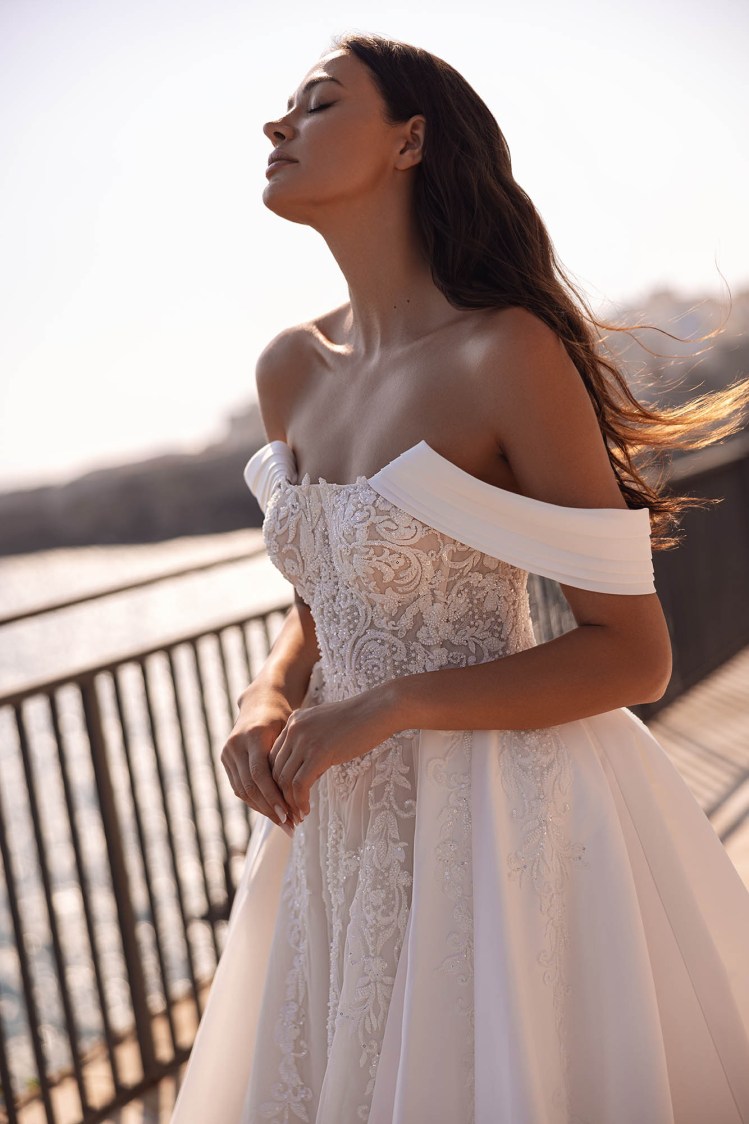 Плаття M294 Alvara з колекції Monopoli від Angeo Bridal
