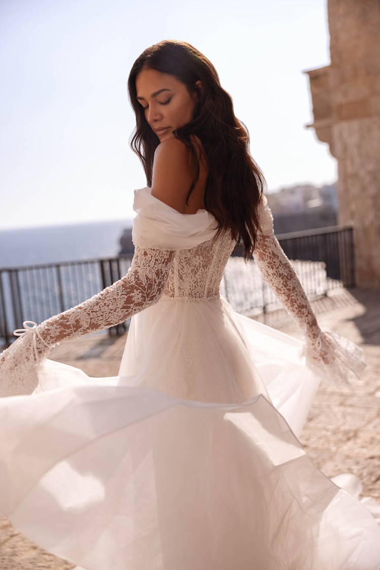 Плаття M298 Amaris з колекції Monopoli від Angeo Bridal