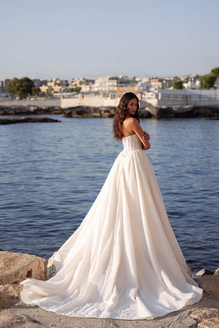 Плаття M299 Mireya з колекції Monopoli від Angeo Bridal