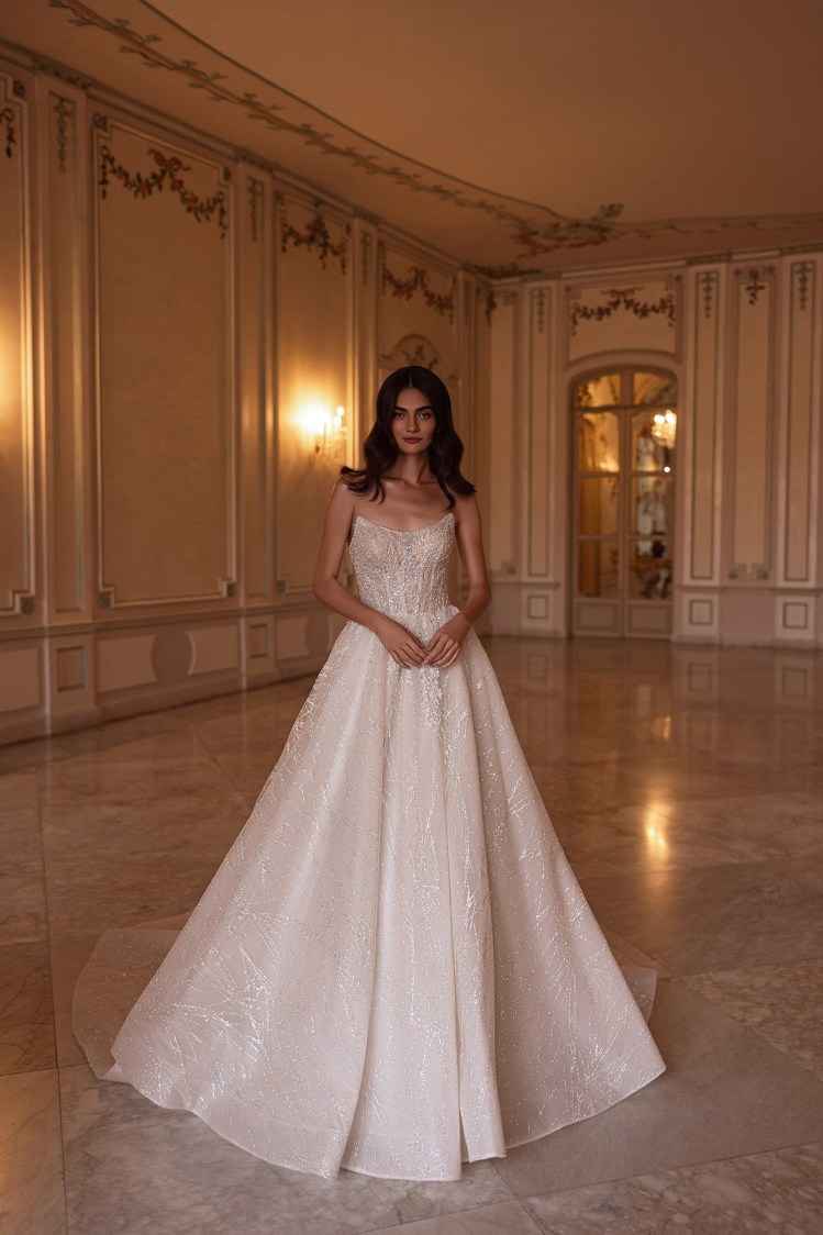 Dress RE234 Hilda from the Royal Elegance collection by Angeo Bridal