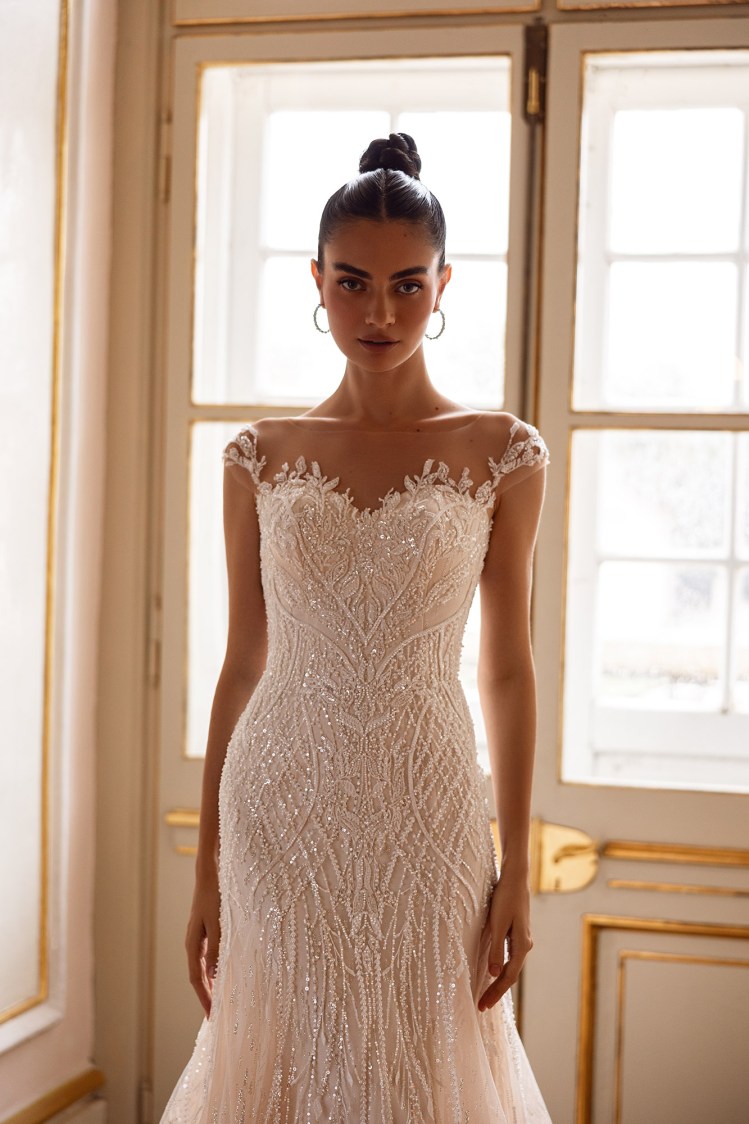 Dress RE236 Fiorina from the Royal Elegance collection by Angeo Bridal