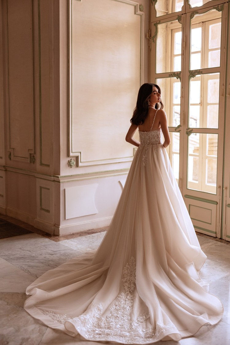 Dress RE246 Maggie from the Royal Elegance collection by Angeo Bridal